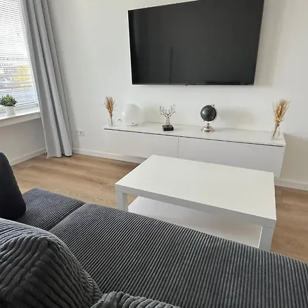 Apartment Zentrales In Mit Balkon