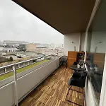 Zentrales Apartment in Düsseldorf mit Balkon