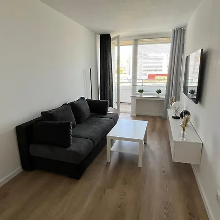 Zentrales In Mit Balkon Apartment Dusseldorf